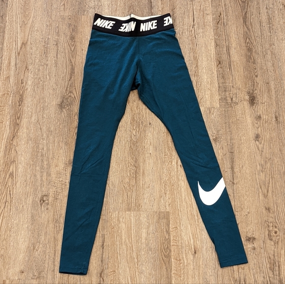 Nike Pants - NWOT! Nike Leggings XS; Dark Turquoise/Teal